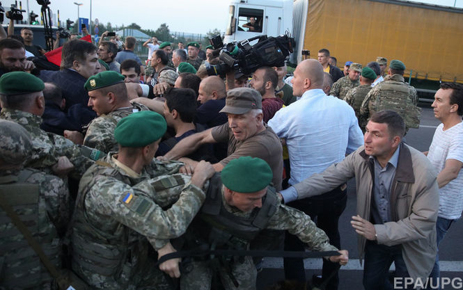 Дважды не проходит! Европейский политик взял пример с Саакашвили и попытался прорваться в Украину